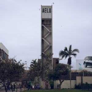 A view of the AELU (Asociación Estadio La Unión), a sports complex funded in 1982 by the Japanese community in Lima. 2017. / Vue de l'AELU (Asociación Estadio La Unión), un complexe sportif fondé en 1982 par la communauté japonaise de Lima.  2017.