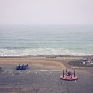 The Pacific Ocean, Lima, 2017. / L'océan pacifique, Lima, 2017.