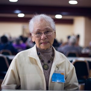 Yoshiko Kanashiro de Heshiki, 2nd generation, is ninety-years-old. Yoshiko speaks better Japanese than Spanish and feels 100% Japanese. When I take her portrait, she says it makes her feel ashamed. Jinnai Centre, Peruvian Japanese Cultural Centre, Jesus Maria district, Lima, 2017. / Yoshiko Kanashiro de Heshiki, 2ème génération, a quatre-vingt dix ans. Yoshiko parle mieux le japonais que l'espagnol et se sent à cent pour cent japonaise. Quand je la prends en photo, elle me dit que ça lui fait honte. centre Jinnai, centre culturel péruvien-japonais, quartier Jesus Maria, Lima, 2017.